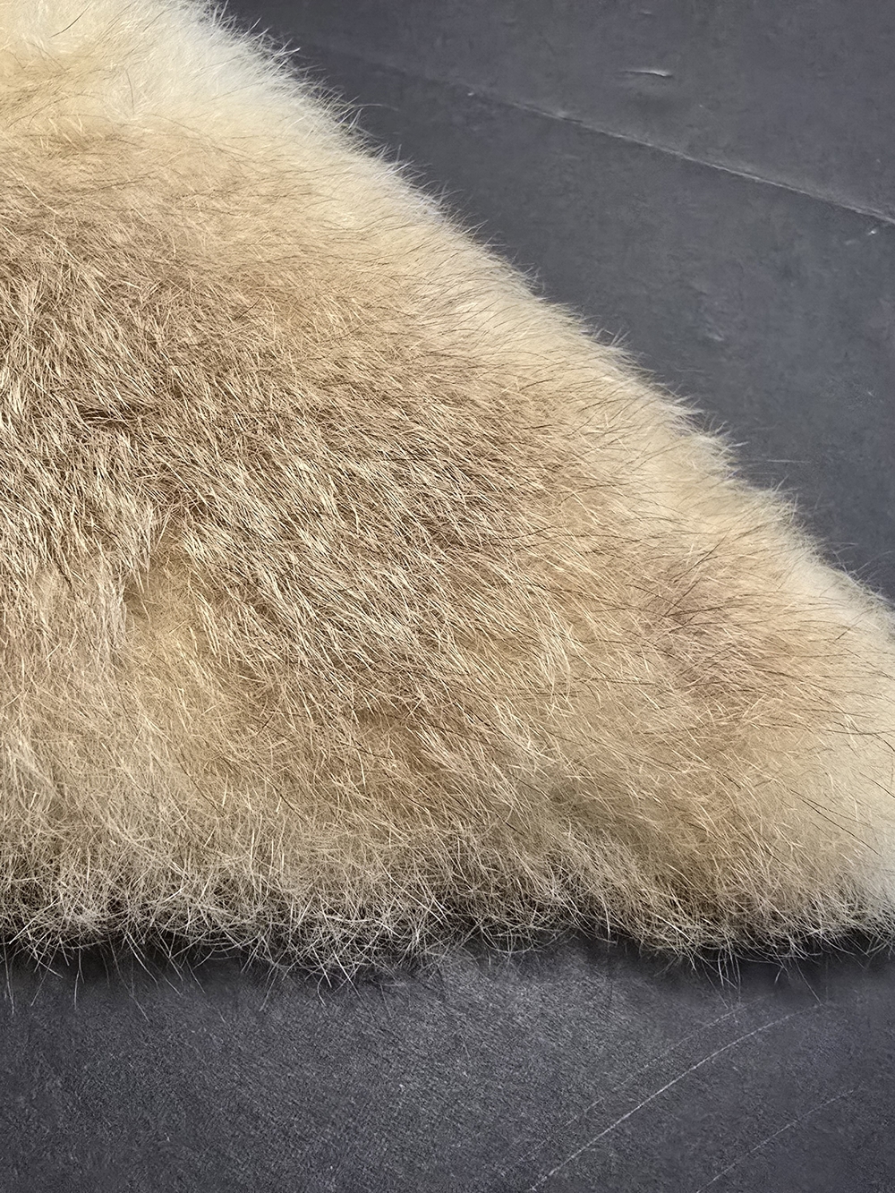 Vintage Fur Shawl Wrap Womens One Size Beige Handmade Quilted Satin Underside - Picture 8 of 16